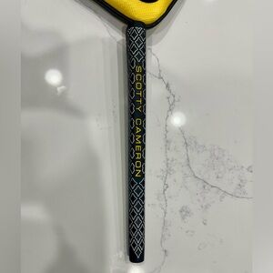Scotty Cameron Pistolini plus Putter Grip